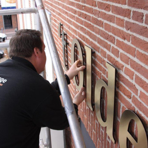Gevelletters | Dibond Brushed 